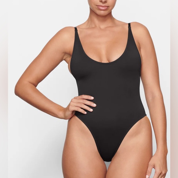 SKIMS Other - Skims scoop neck one piece bathing suit